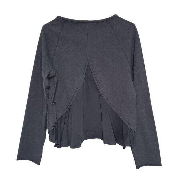 Lululemon Scoop Split Back Ruffle Long Sleeve Athletic Top - Size 6 - Picture 1 of 8